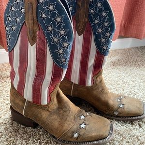 JB Dillon men’s cowboy boots! Size 10. Only worn once, price is negotiable